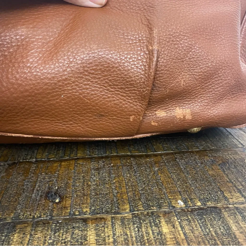 Michael Kors Fulton Large Leather East West Tote Bag luggage color - Image 3