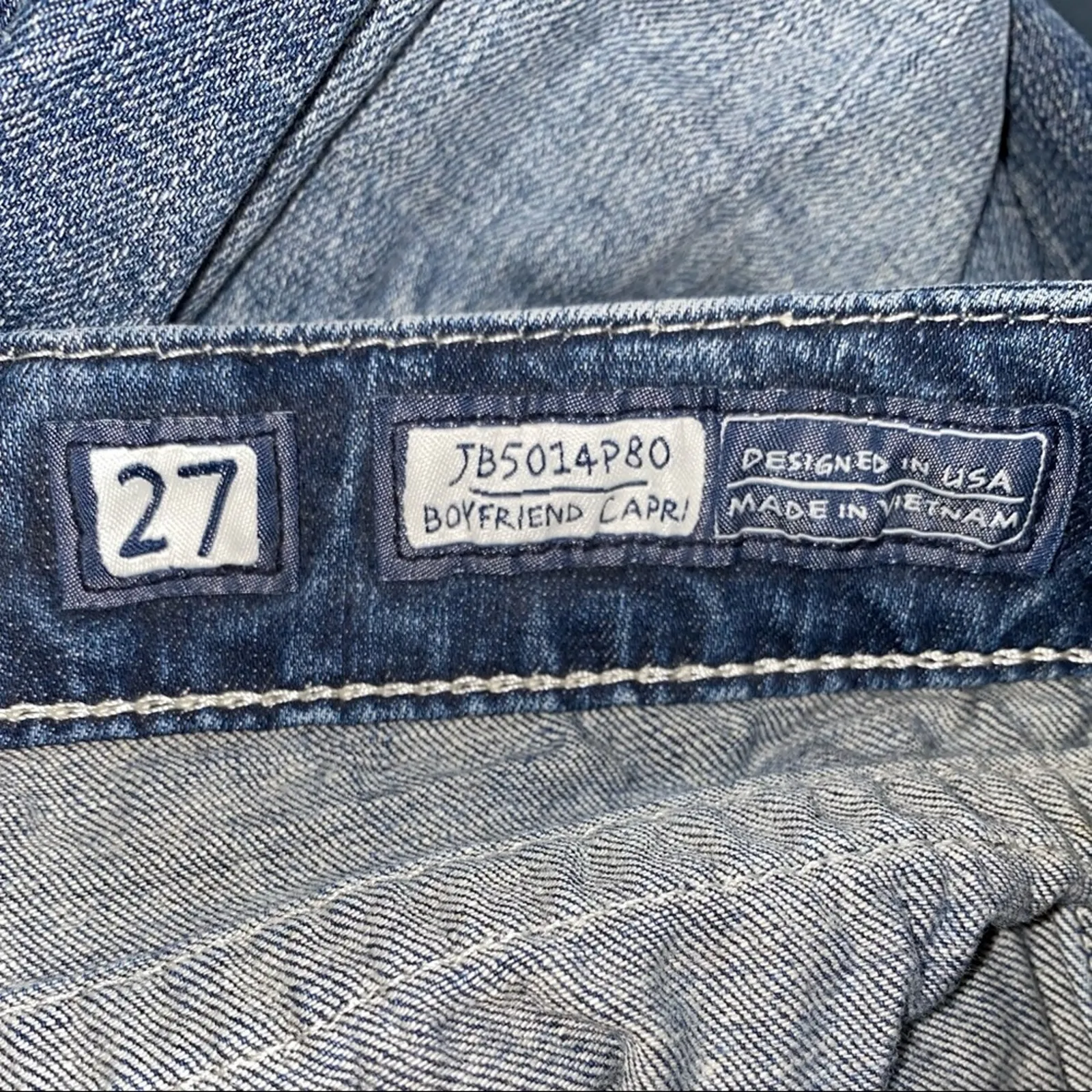 Miss Me Boyfriend Capri Jeans Size 27 Dark Wash Contrast Stitching - Image 5