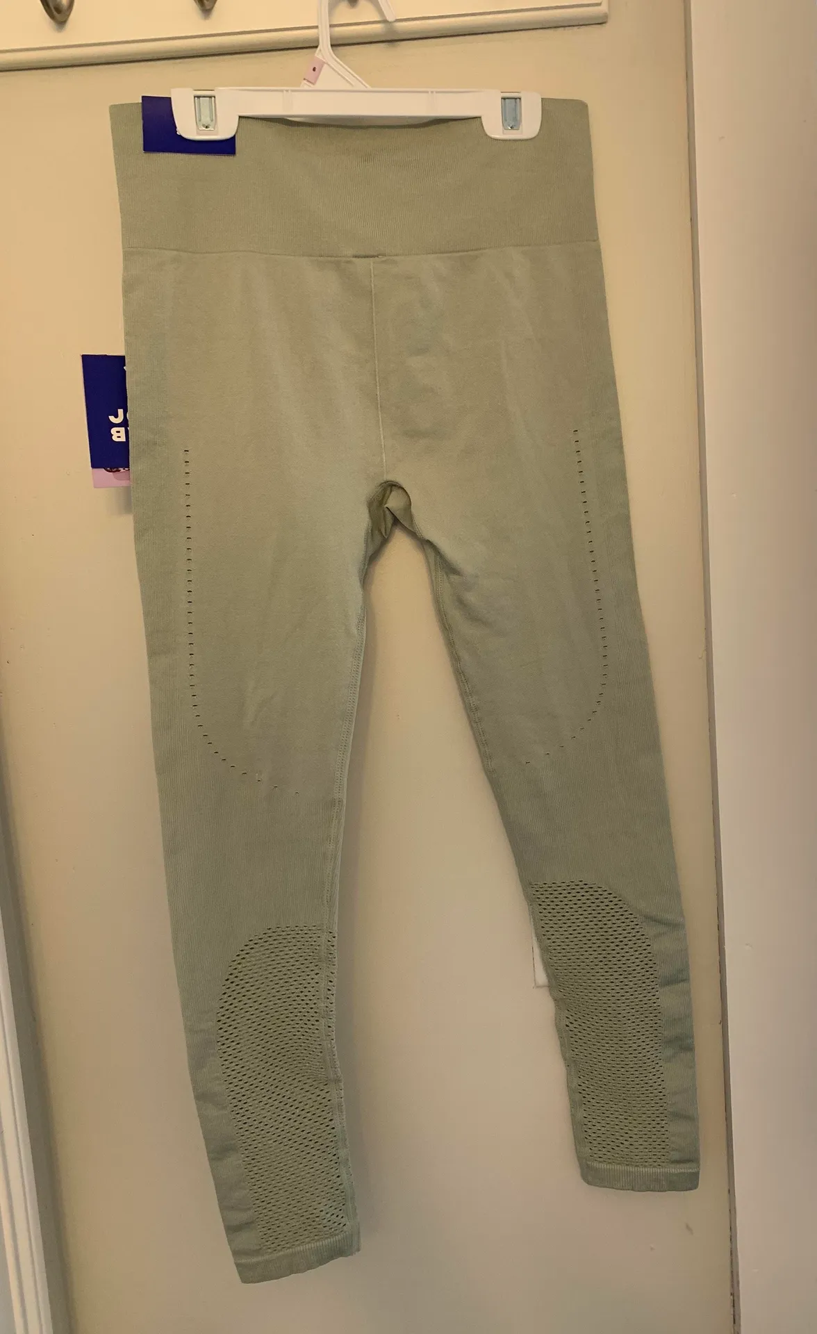 Joy Lab Leggings and Bra Set - Image 5