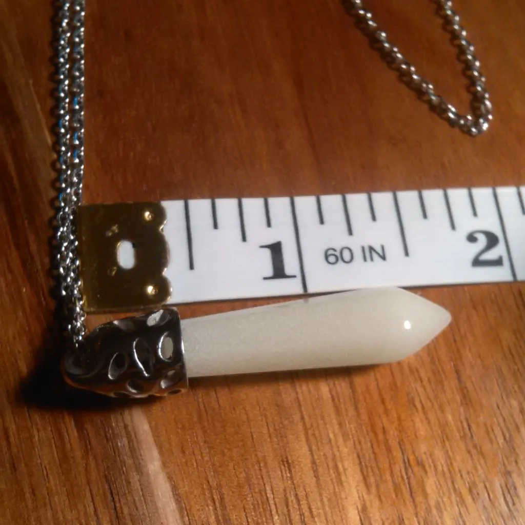 Resin Glow Stainless Steel Pointer Pendant Necklace - Image 6