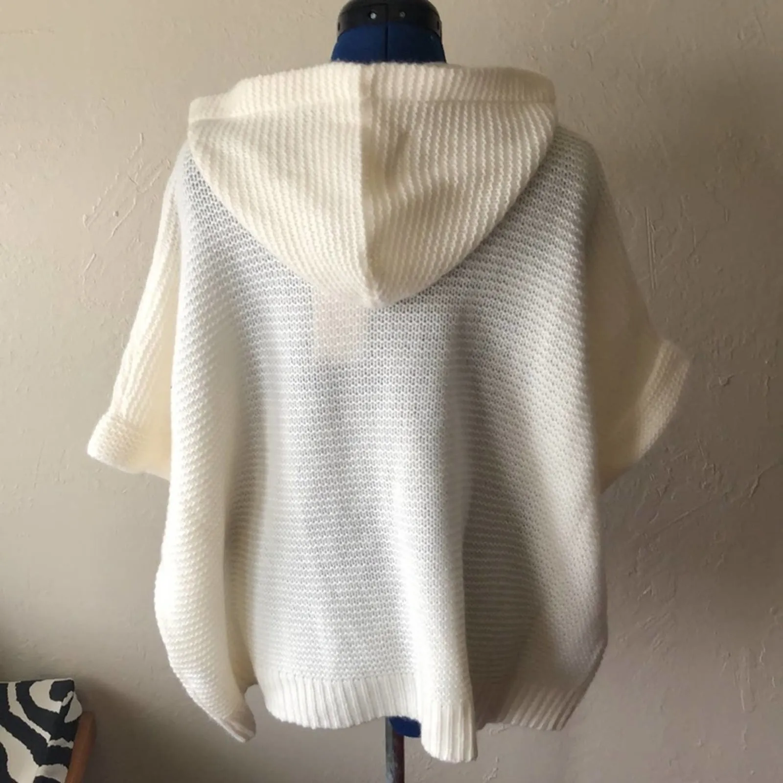 NWT Johnny Was Calme Cashmere Cocoon Zip-up Cardigan with a Hood Sz S - Image 3