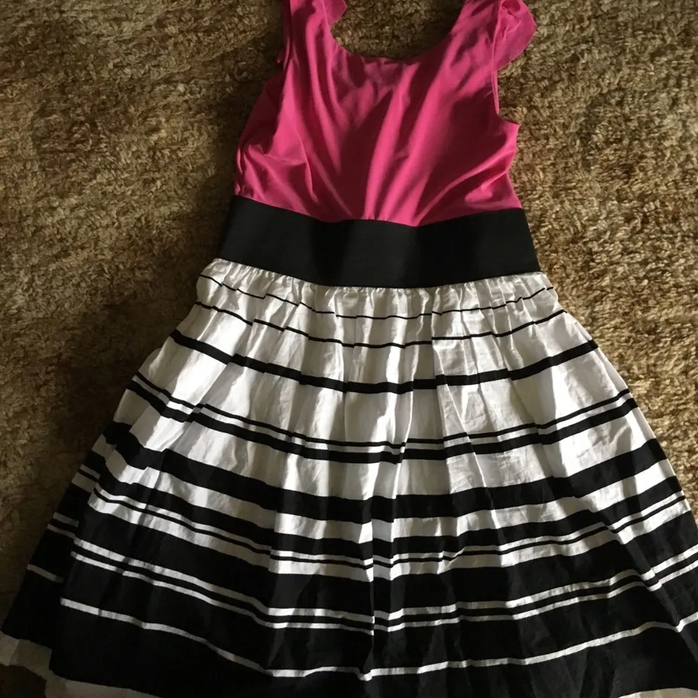 Candie’s Pink and Striped Dress - Image 4
