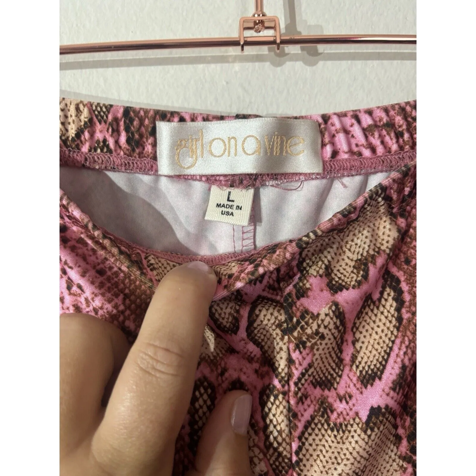 Girl On A Vine Pink Snakeskin Disco Bell Bottoms‎ Club Wear Designer L Size L - Image 4