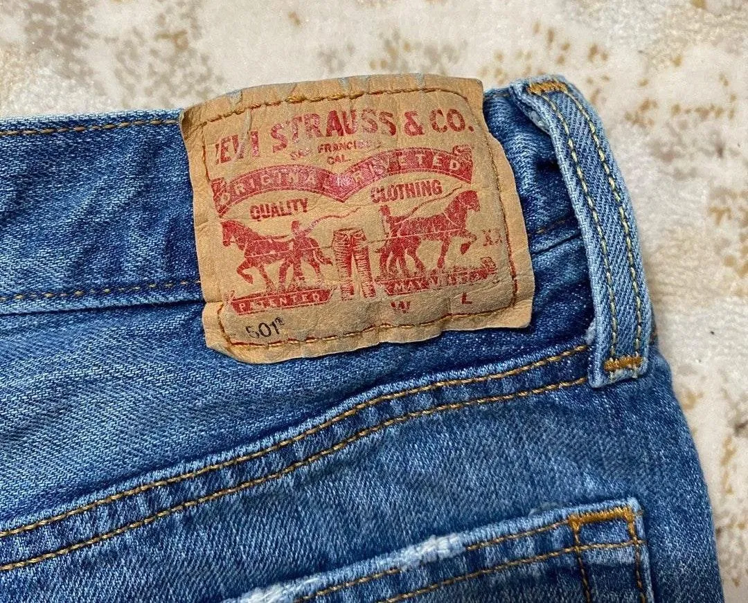 Levi’s  Women’s 501 Shorts - Image 5