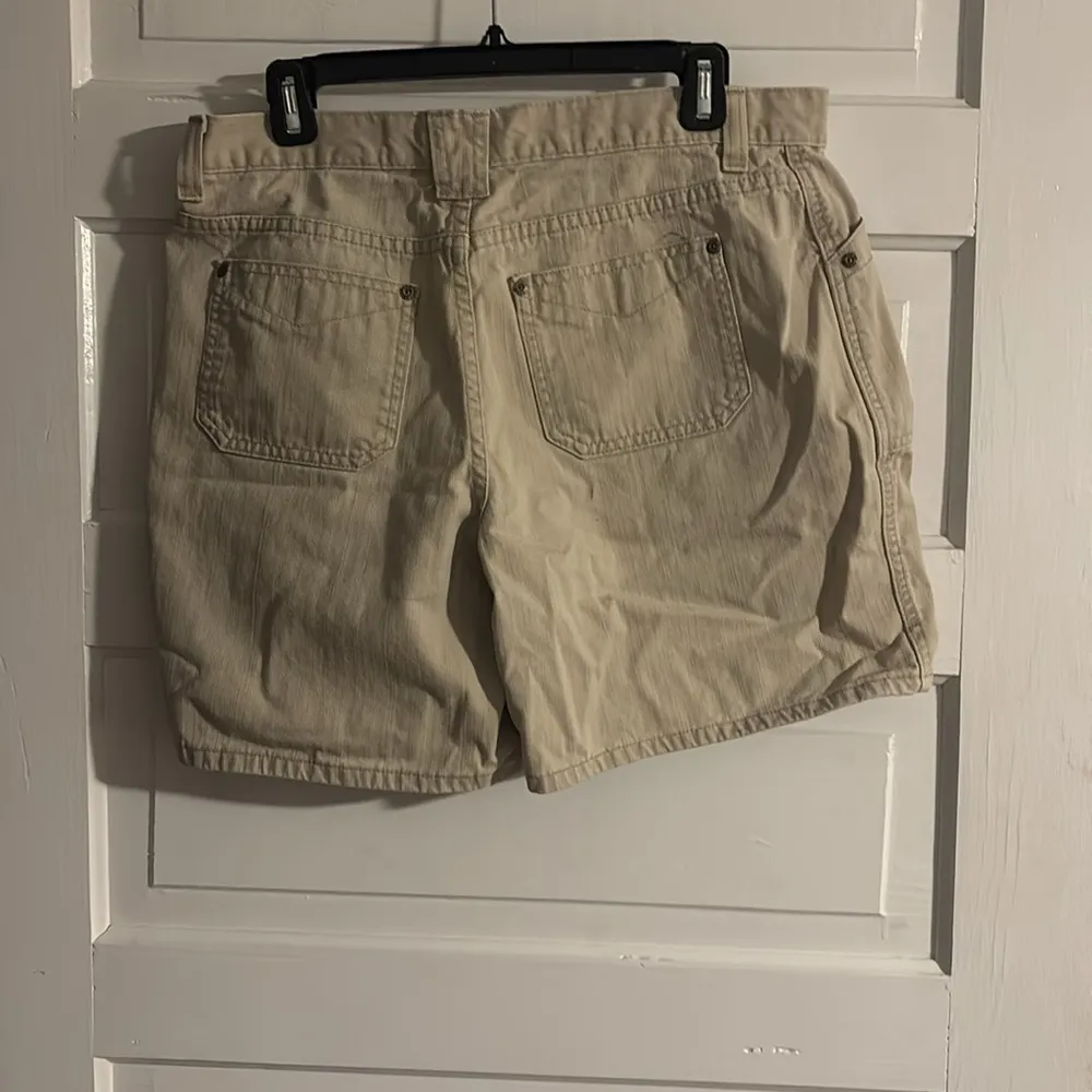 Women’s Tan Cargo Shorts - Image 2