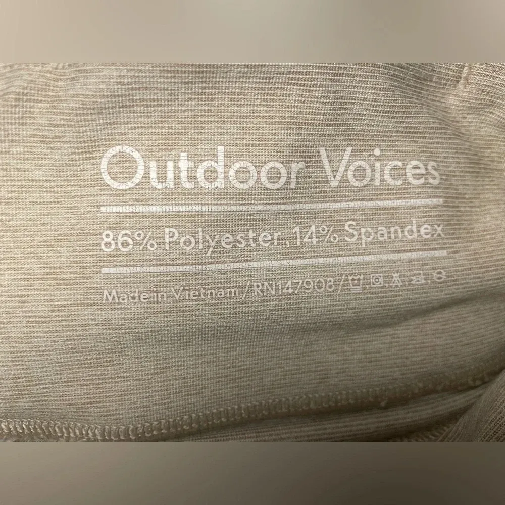 Outdoor‎ Voices 7/8 Tri-Tone Leggings in Desert/ Oatmeal/Cloud Size S - Image 7