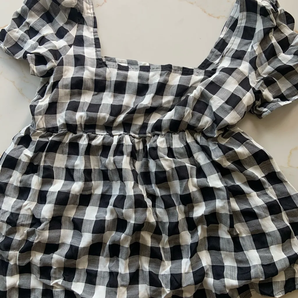 10 Item Women’s Top Bundle - Image 6