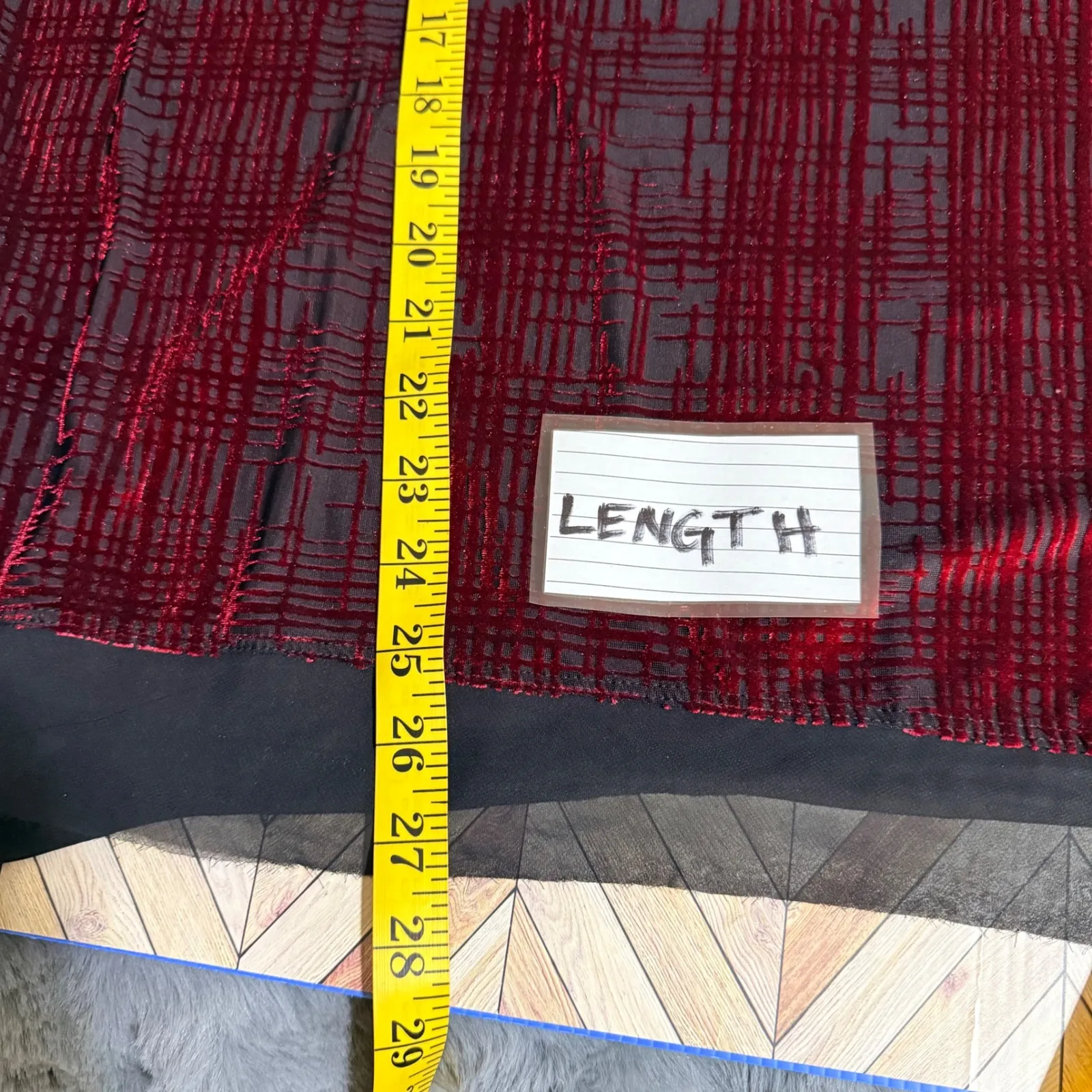 Simply Vera Vera Wang Velvet Burnout Red Black Sheer Hem Tunic Top XL Event Dark - Image 9