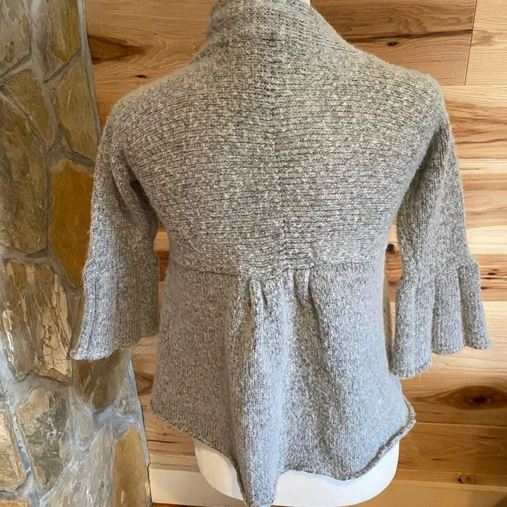 Wet Seal Gray open Cardigan size small - Image 5