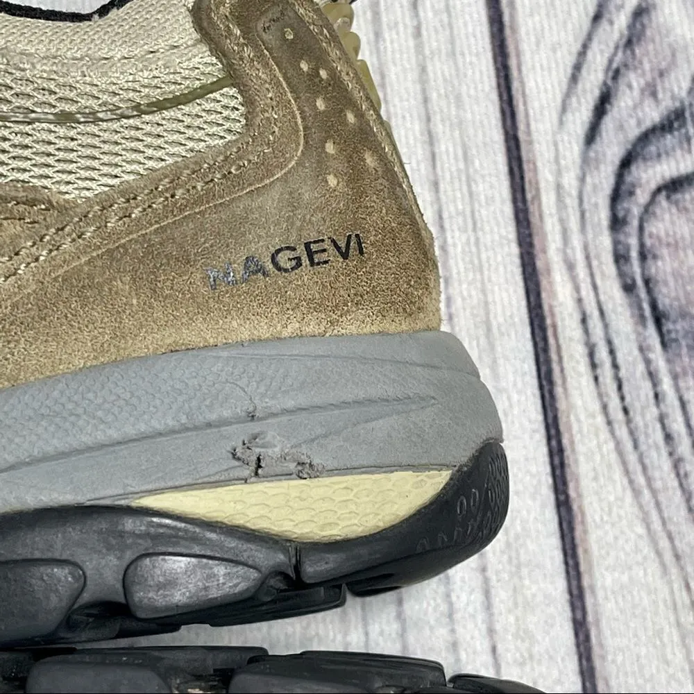 GARMONT NAGEVI Hiking Shoes Boots Vibram Soles Suede Leather Women's Size 9.5 Tan - Image 8