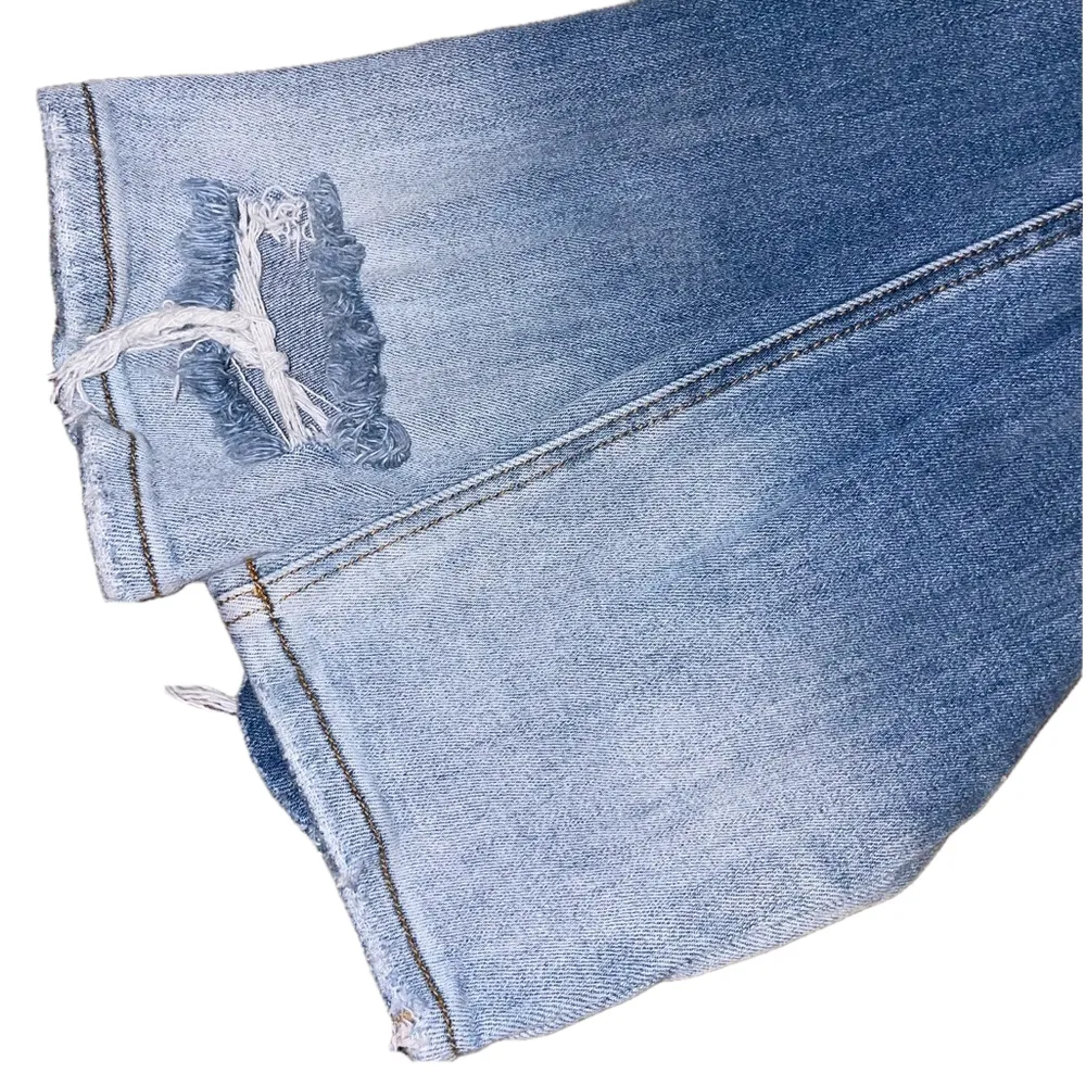 RISEN Jeans Distressed Two Tone Denim Straight Women Size 3 Boho Stretch Edgy - Image 3