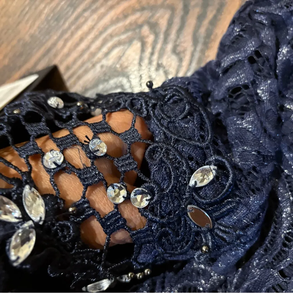 Jodi Kristopher junior formal llace mini dress size 1 - Image 9