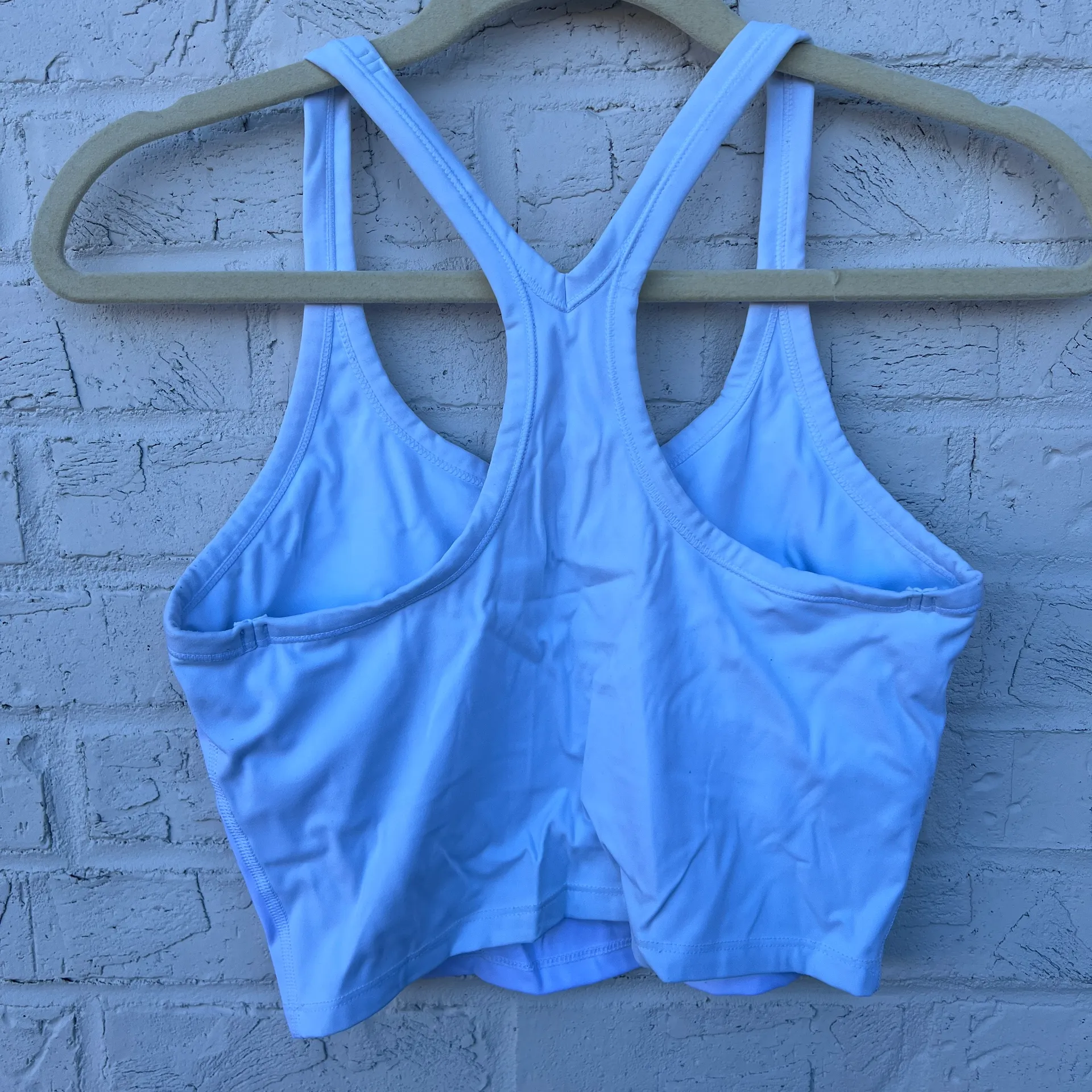NWOT Lavento Racerback Crop Top - Image 4