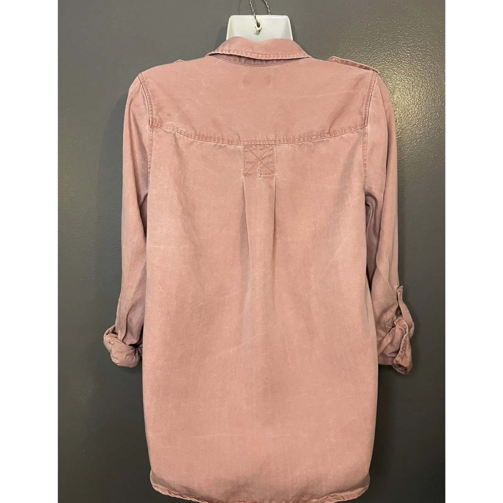 Lucky Brand Shirt Womens Medium Pink Lyocell Button Front Utility Top Roll Tab - Image 4