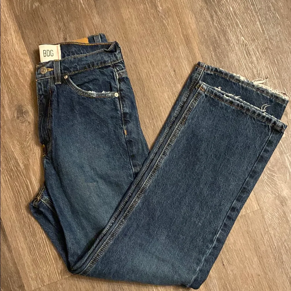 Urban Outfitters BDG High Waisted Dark Wash Distressed Cowboy Jeans Size 27 - Image 4