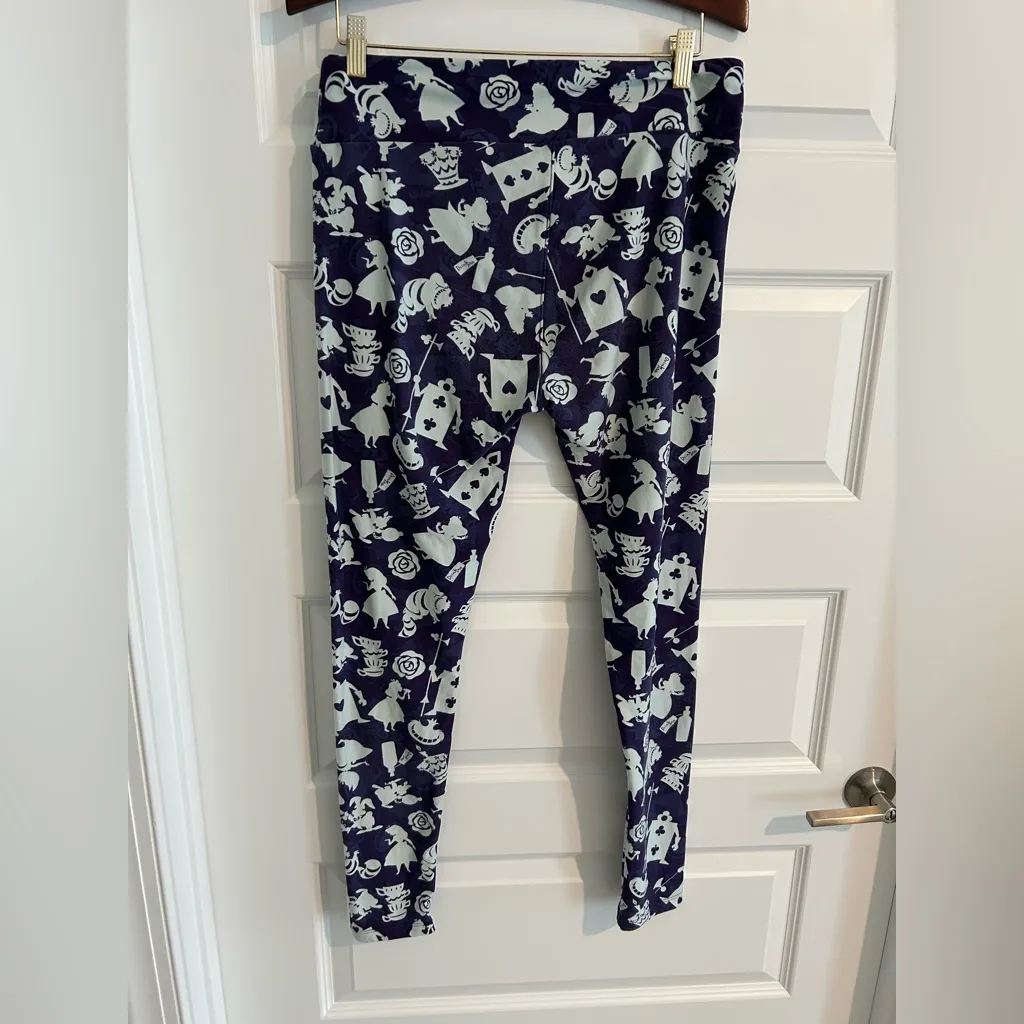 Lularoe Disney Alice in Wonderland Leggings Purple White Size Tall and Curvy TC - Image 5
