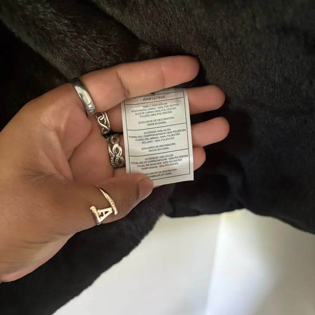 Bebe Quilted Women's Puffer Jacket - Image 7