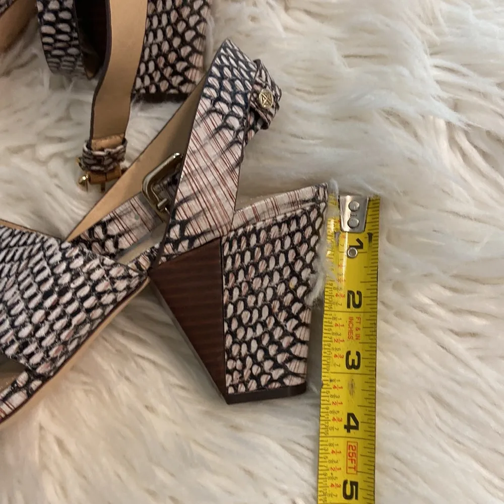 ANTONIO MELANI BROODEY ALL LEATHER SANDALS SIZE 9.5 WORN ONCE SEE ALL PHOTOS - Image 5