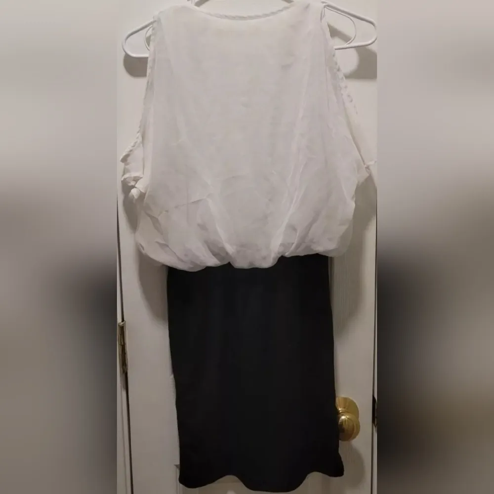 NWOT Have White Black Spiked Cut Out Short Sleeve Dress Size Small - Image 3