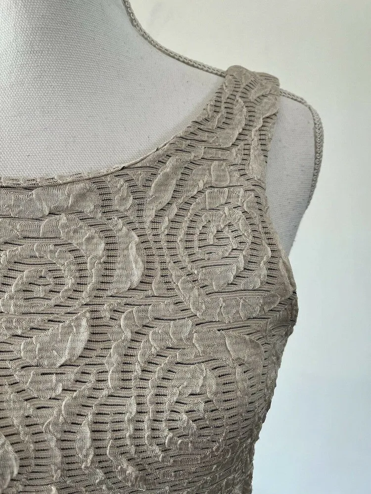 Audrey 3+1 Cream Floral Fit & Flare Sleeveless Dress Size Small - Image 4