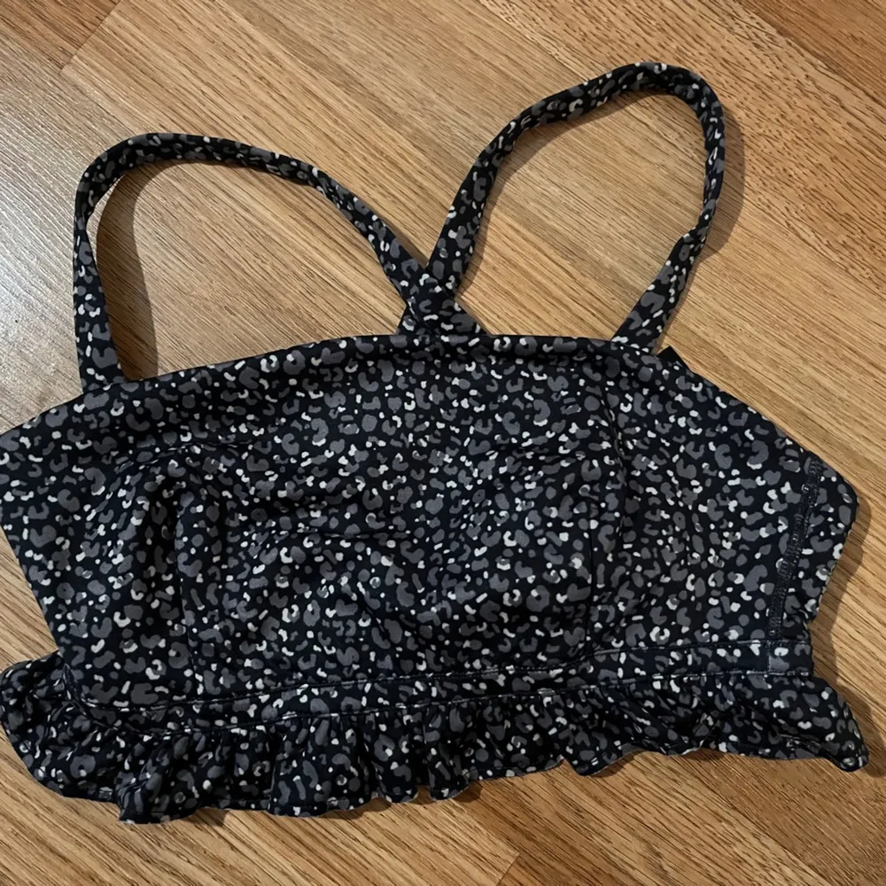 NWOT Free people sports bra - Image 2