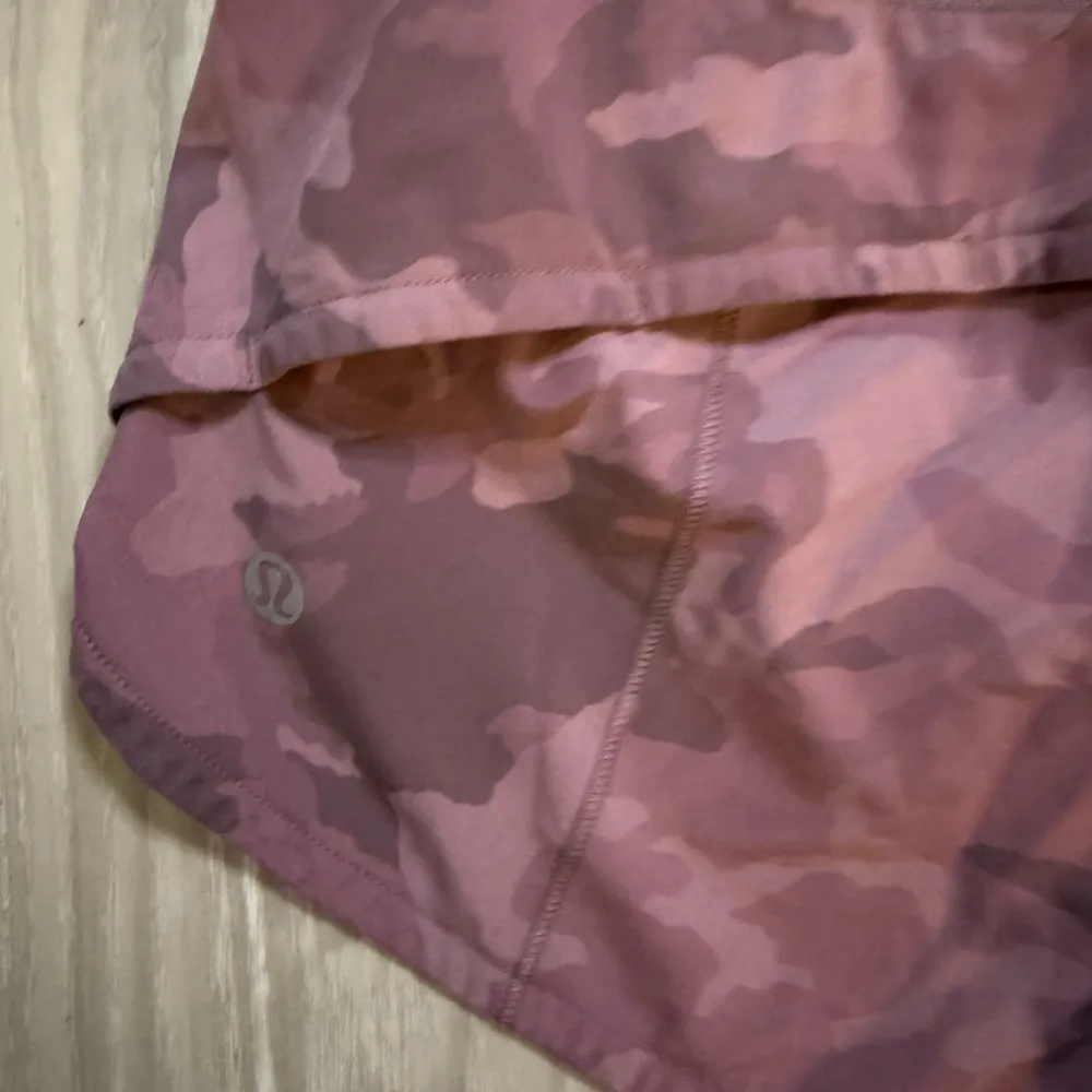 Lululemon Speed Up Shorts 4” Tall Mid Rise |Incognito Camo Pink Taupe Multi Sz 8 - Image 7