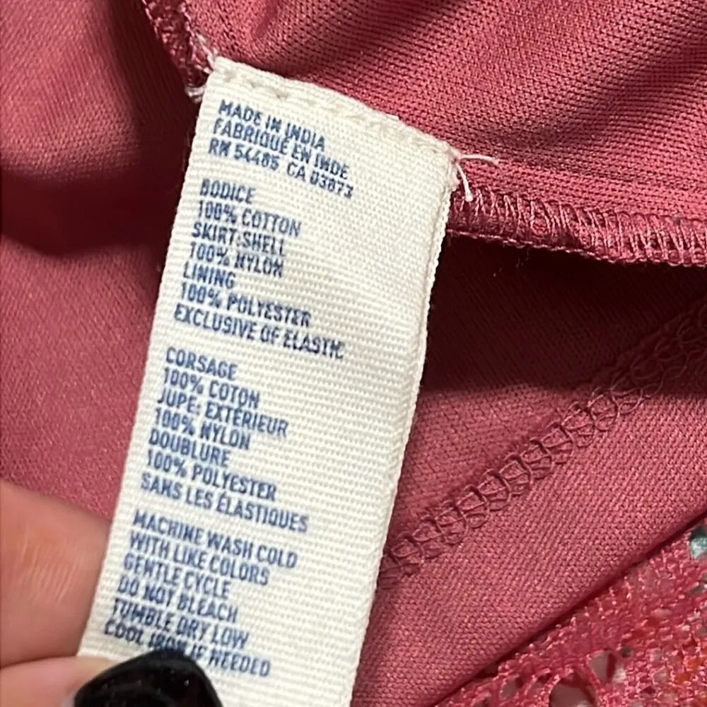 American Eagle Outfitters size x-small spaghetti strap maroon dotted lace dress - Image 8