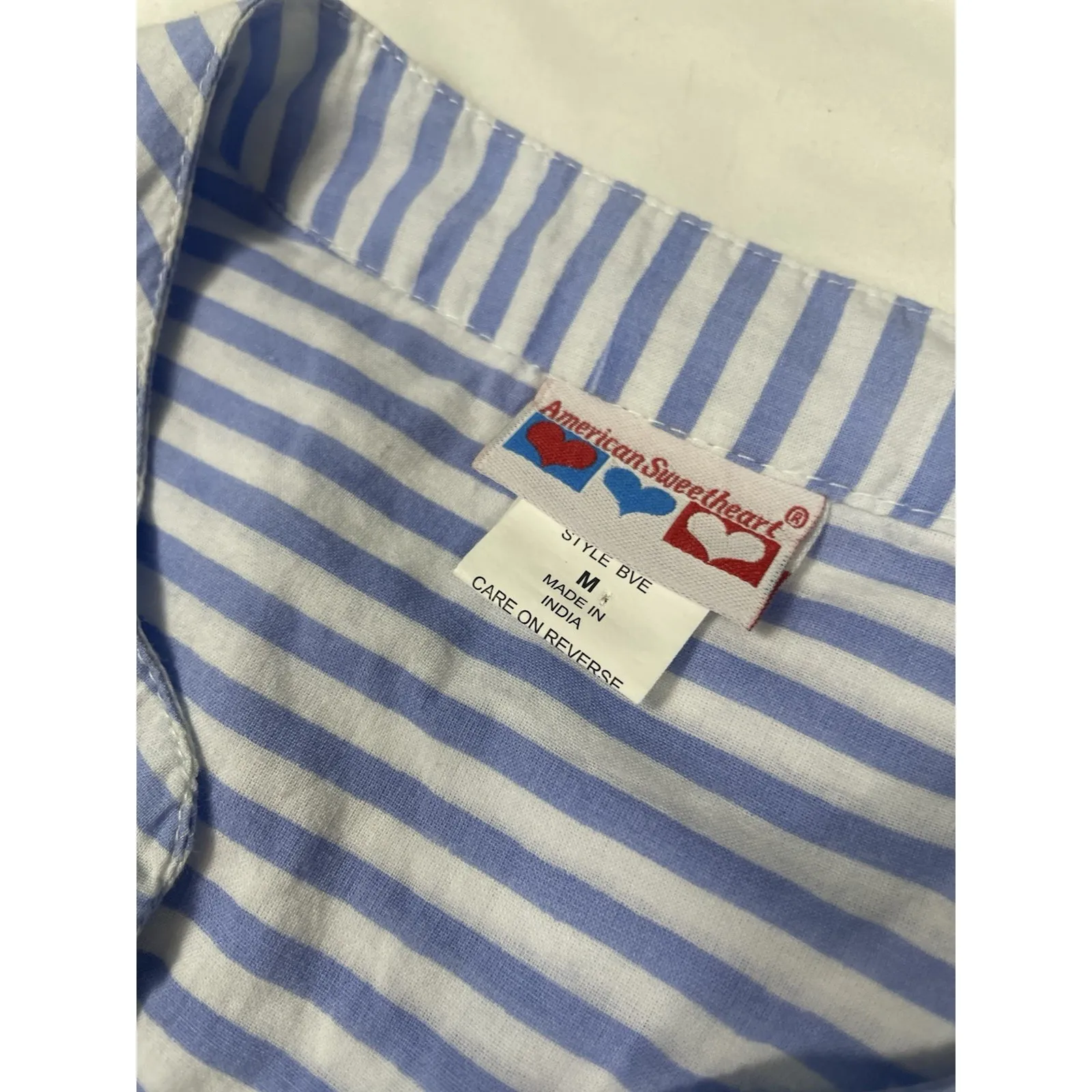 American Sweetheart Women Eyelet Top Blouse Shirt Size M Blue Striped Pintuck Size M - Image 3