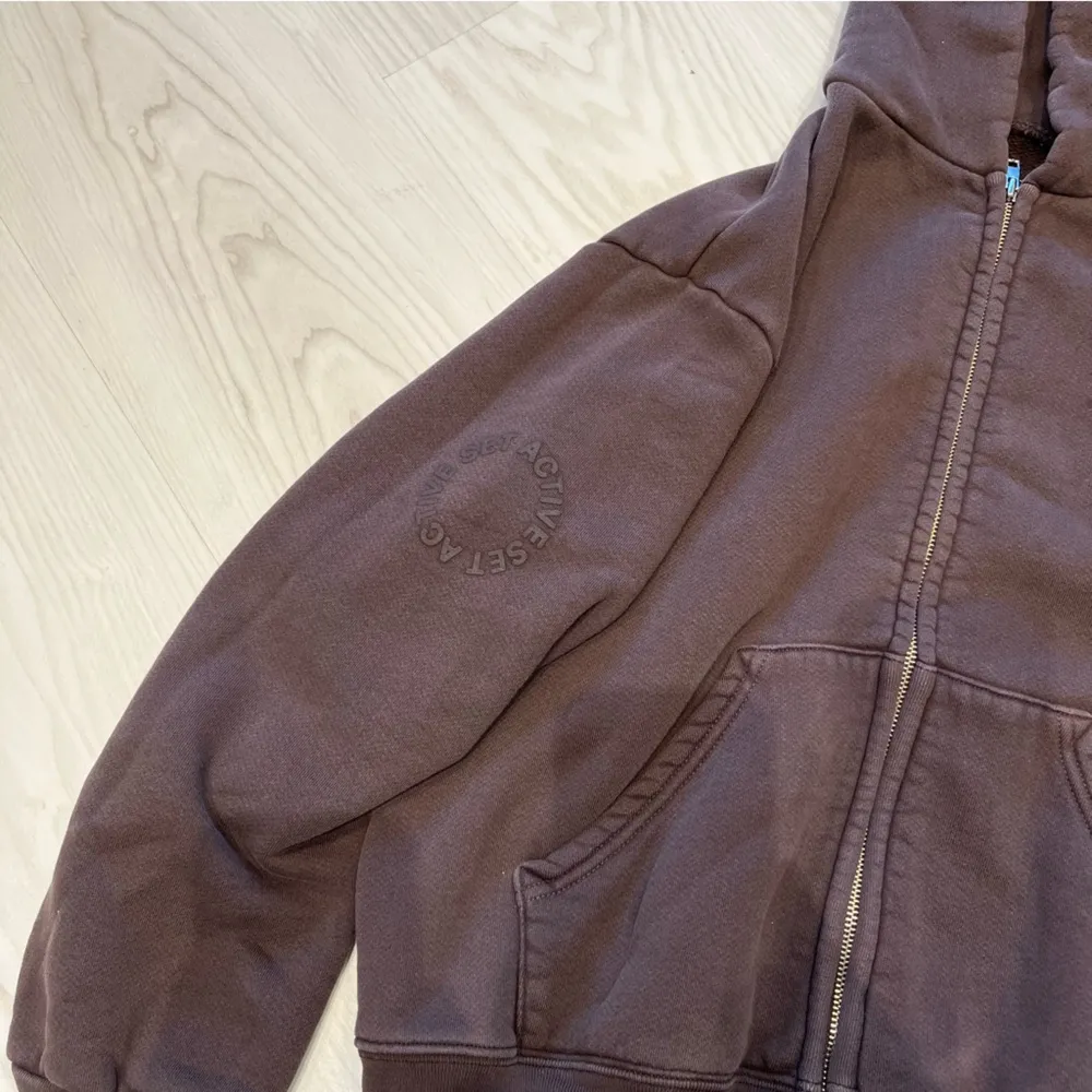 espresso zip up hoodie - Image 6