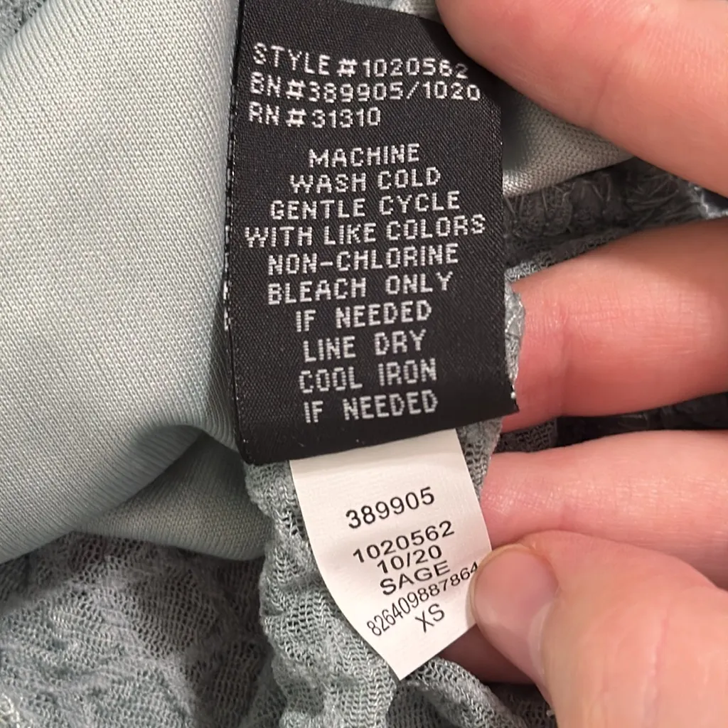 Iz Byer Victorian Textured Sheer Elastic Edges Mock Neck Ruffle Sage Blouse XS - Image 9