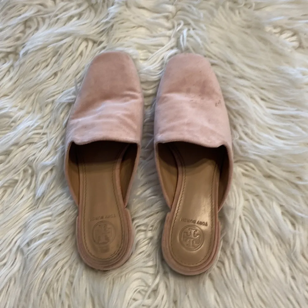 Tory Burch Mules color light pink size 6.5 condition good soft leather - Image 11