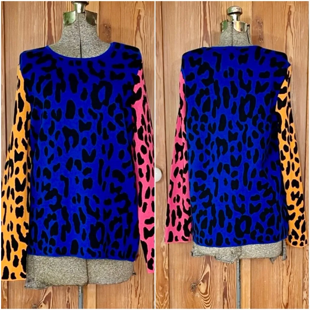 ✨Edinburgh Knitwear Colorful Vibrant Leopard Print Color Block Sweater ~ Medium Blue - Image 2