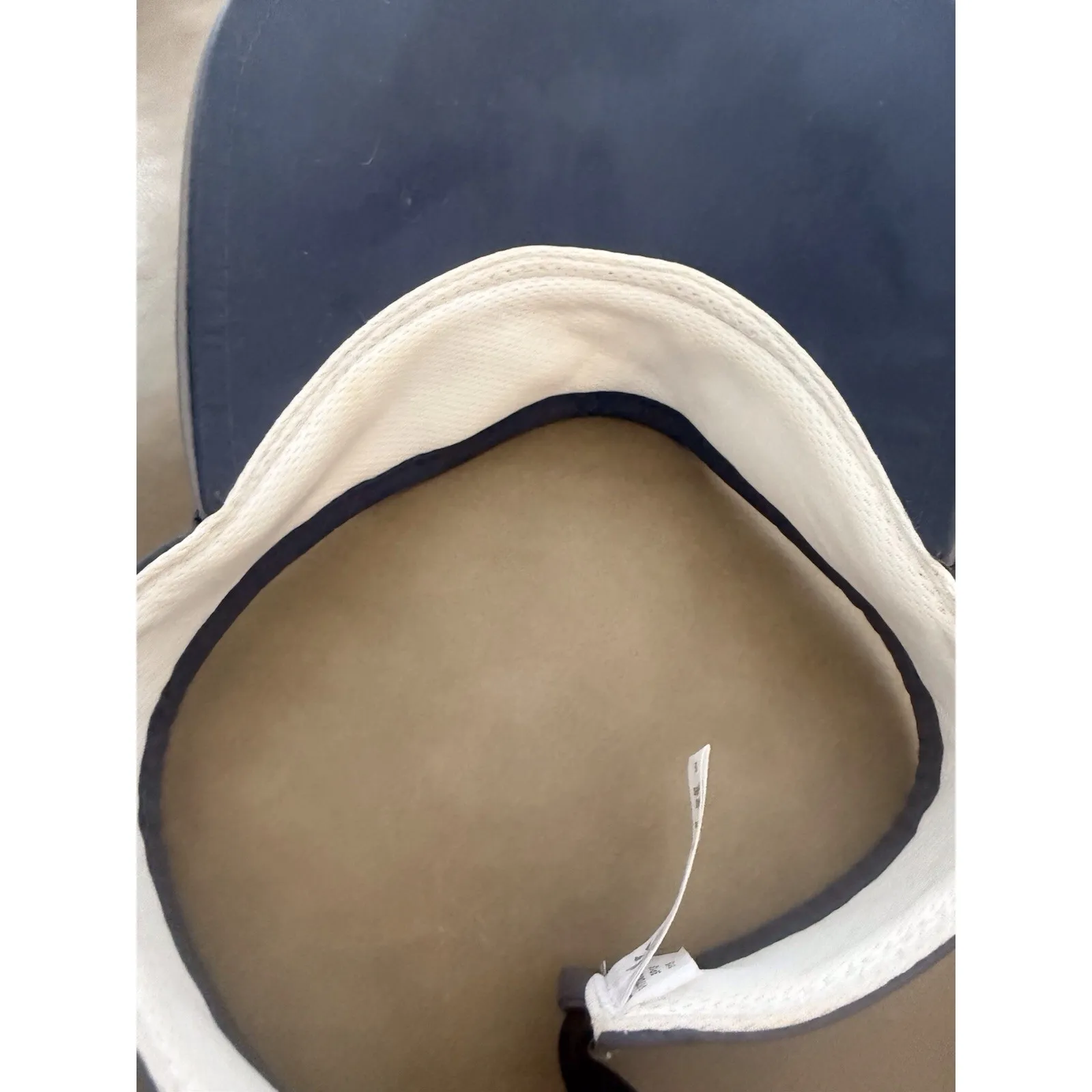 Athlete Gray White Visor - Image 6