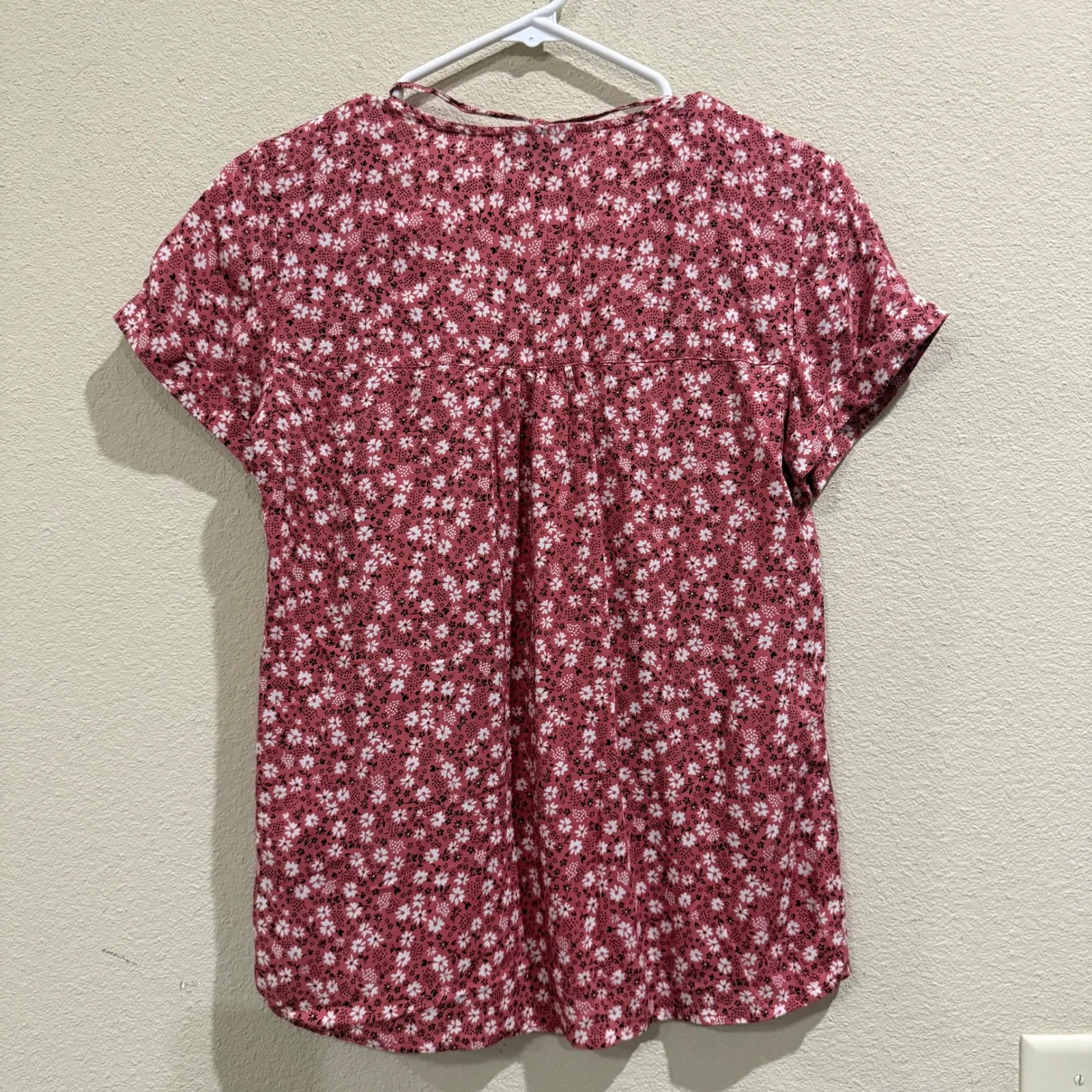 Yessica Womens Red Floral Print Short Sleeve V Neck Tie Neck Blouse Top Pink Size 4 - Image 5