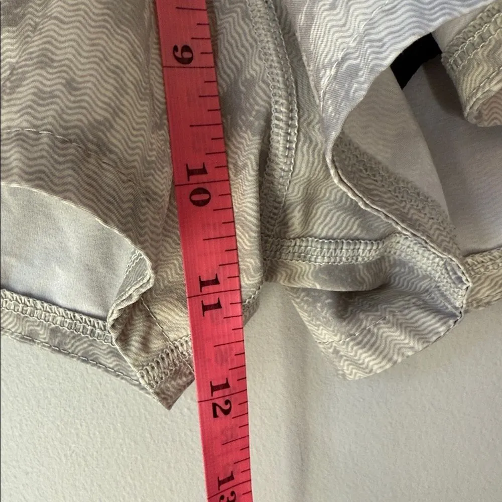 Vuori Omni Performance Short In Grey Dunes Size S - Image 8