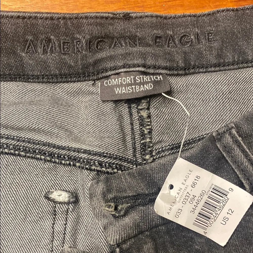 American Eagle  Outfitters Black Jean Shorts High-Waisted Cuffed - Image 2