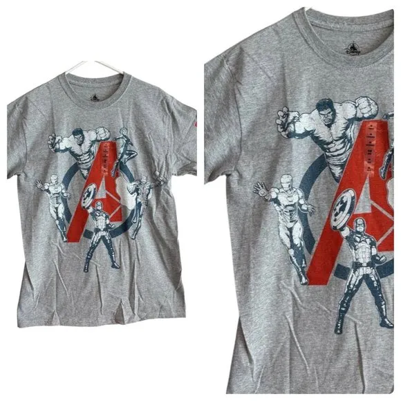 NWT Disney Marvel Avengers Men's LOGO Short Sleeve T Shirt Size Medium - Image 2