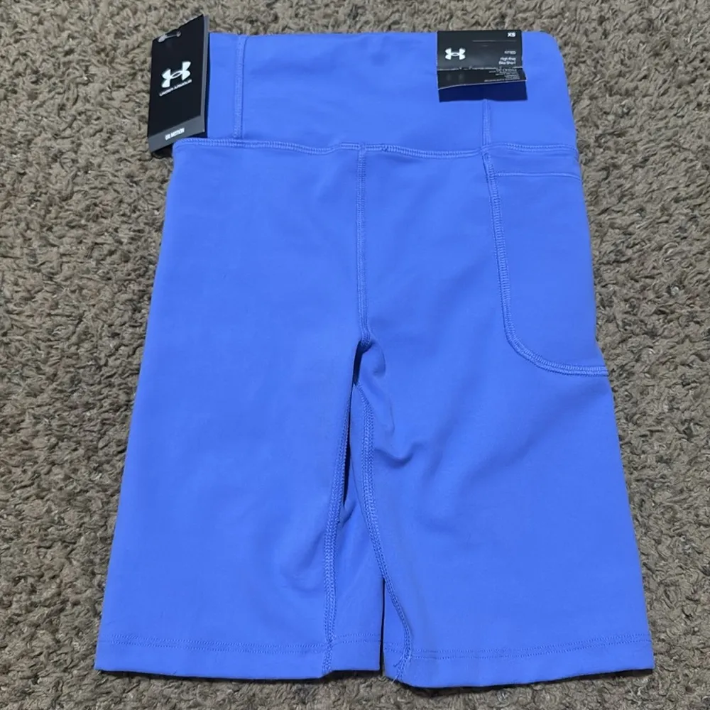 UA bike shorts - Image 5