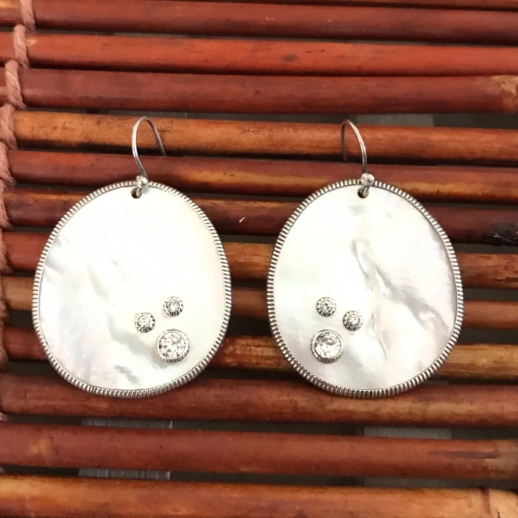 Silpada Sterling Silver Mother of Pearl Earrings Cubic Zirconia - Image 2