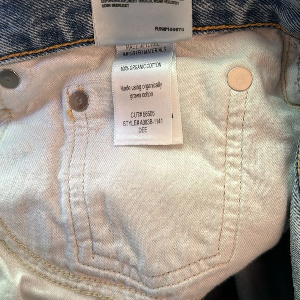 Agolde Dee Distressed Denim Fray Hem Jean Shorts Chimes Light Blue Wash Size 32 - Image 5