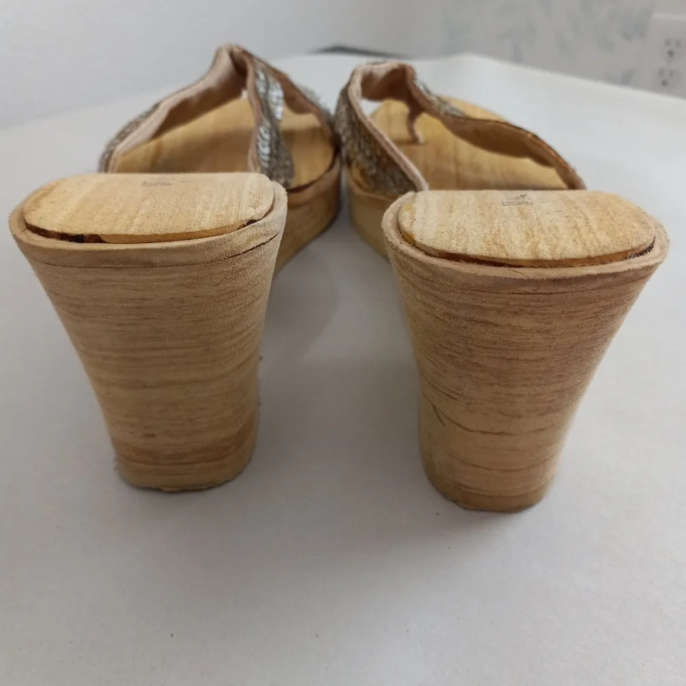 WHBM White House Black Market 8 Cork Sequin Platform Flip Flop Sandals - Image 4