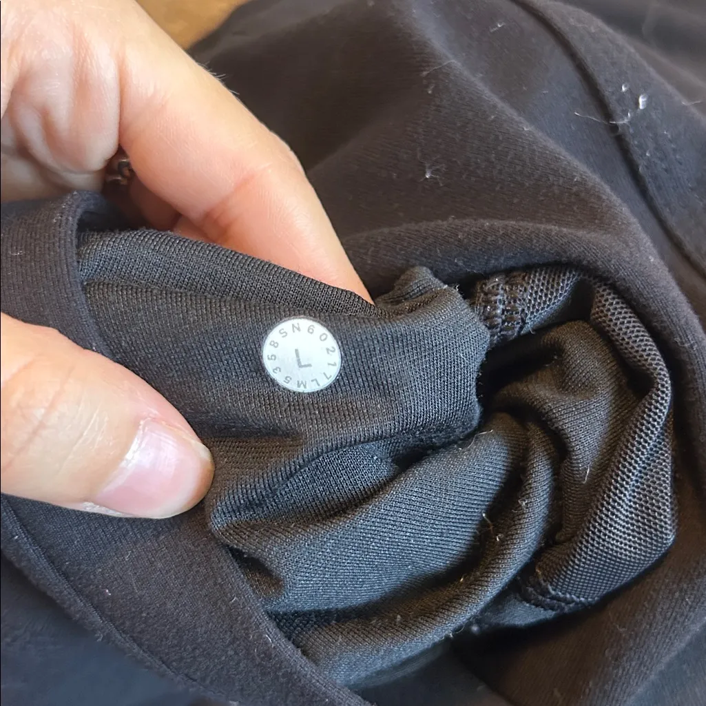 Lululemon  Black Joggers Size Large - Image 6