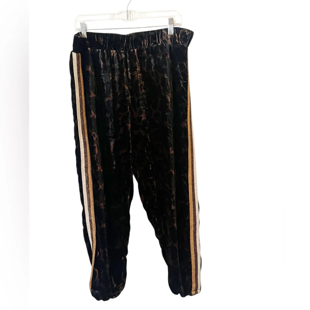 Johnny Was Velvet Leopard Print Silk Blend Pull On Side Stripe Joggers Large - Image 2