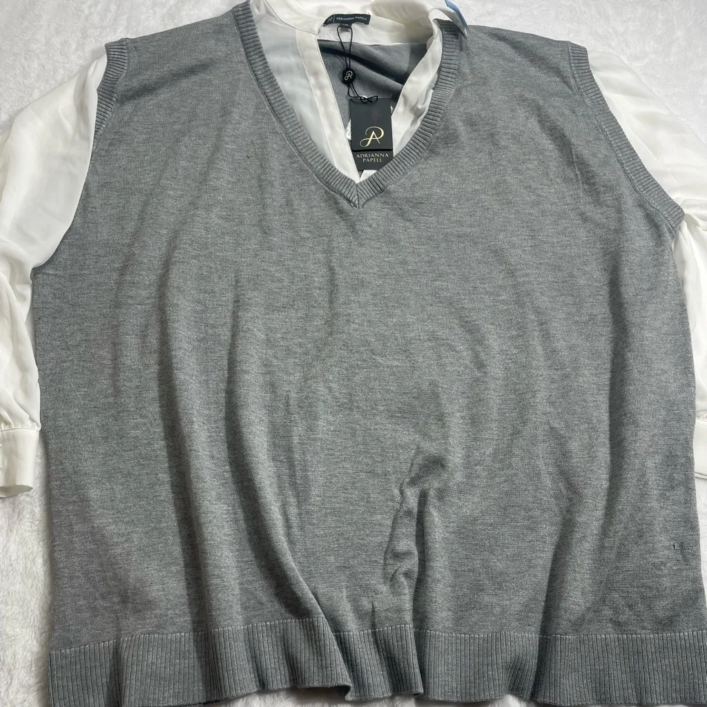 Adrianna Papell Two-Tone Gray and White Top - Image 2