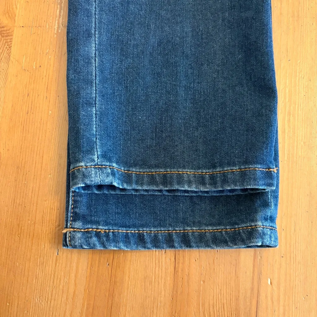 CAbi New Crop Straight Leg Dark Wash Mid Rise Jeans Style 5086 Size 6 - Image 10