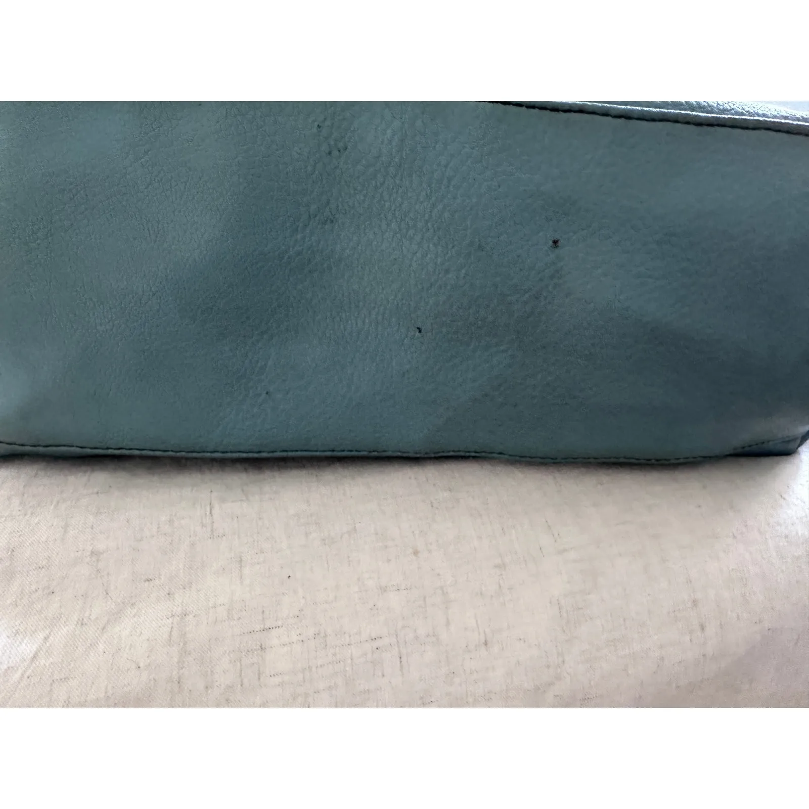 Sag Harbor Pebble Blue Shoulder Bag - Image 6