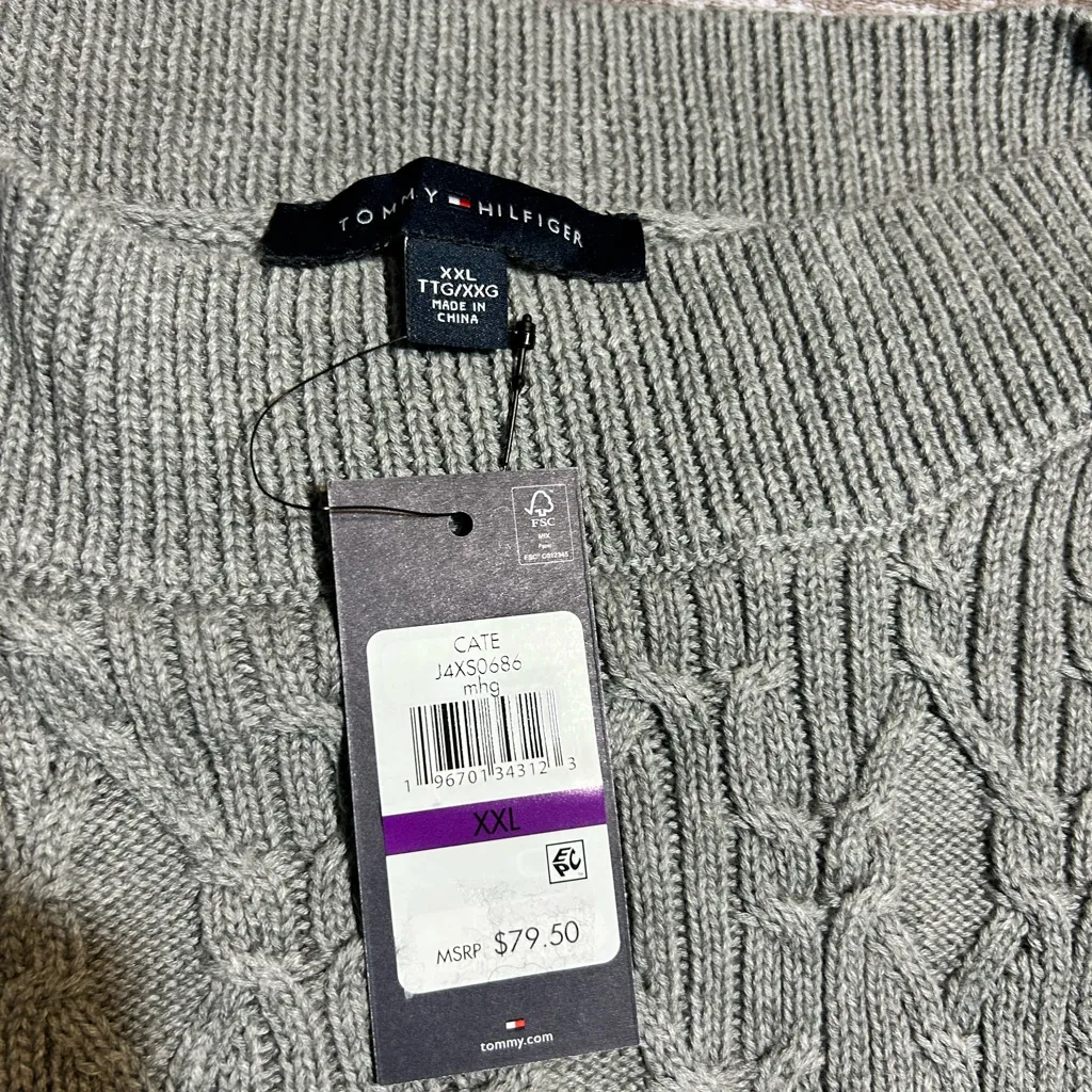 Tommy Hilfiger Light Gray Crewneck Sweater - Image 5
