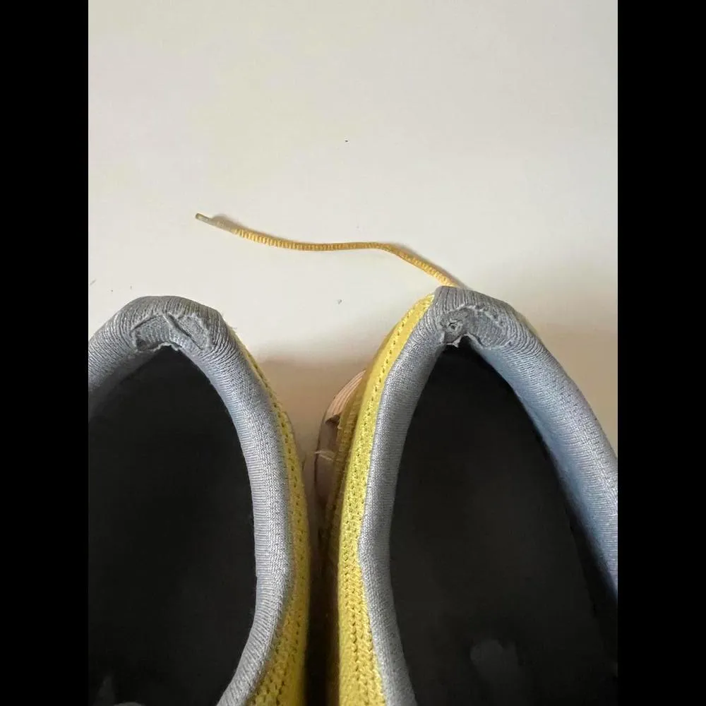 On Cloud Running Shoe Pink and Yellow size 9 Womens - Image 6