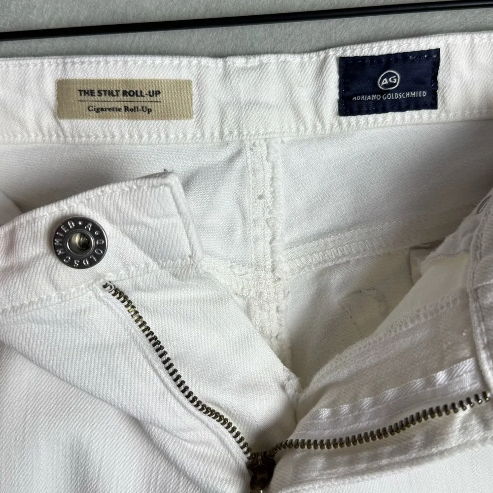 AG Adriano Goldschmied Women's White Jeans The Stilt Roll Up Cigarette Crop 28 - Image 10