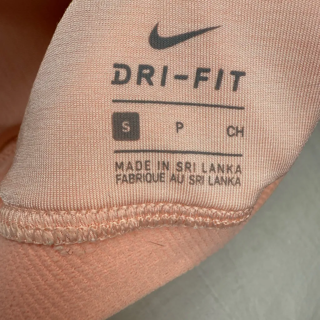 Nike Women's Light Pink Sports Bra - Image 2